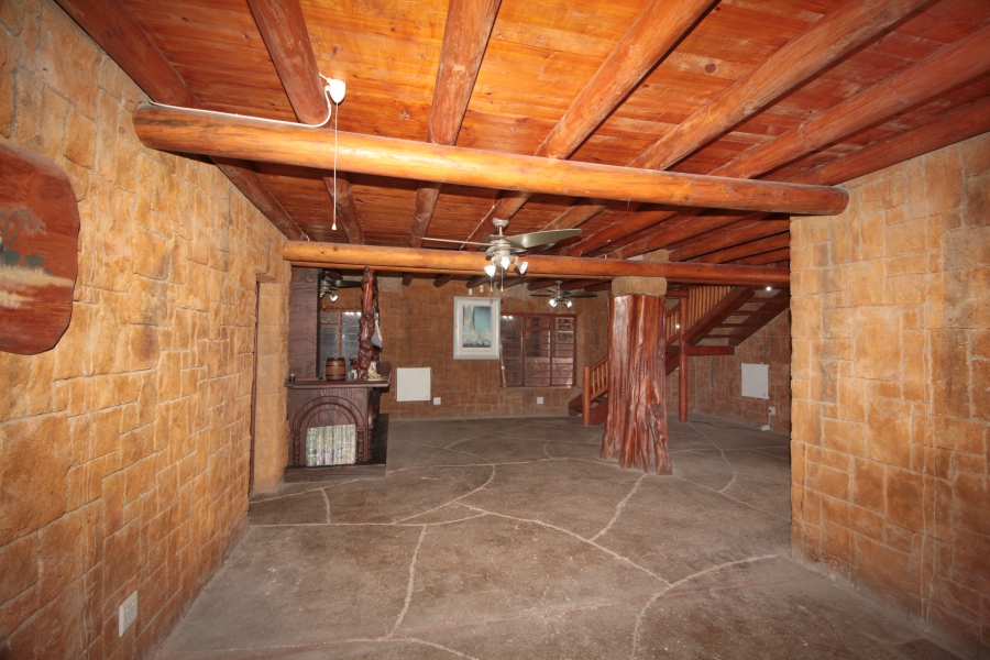 3 Bedroom Property for Sale in Menkenkop Western Cape